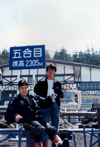 060.LO